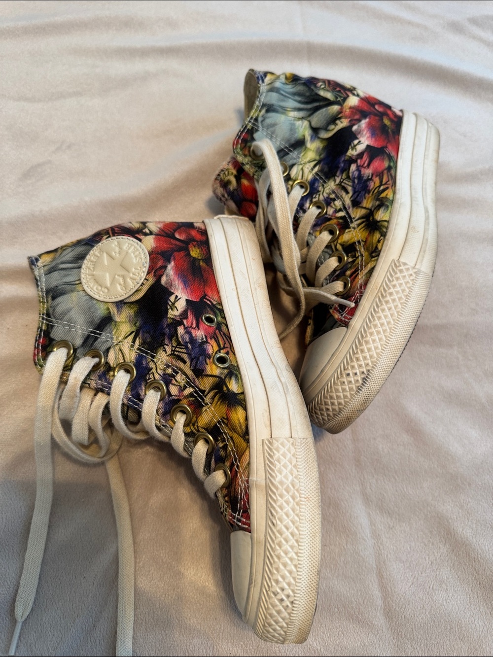 Converse Floral High-Top Wedge Sneakers in Cream, Yellow, Red, Blue - Picture 5 of 7